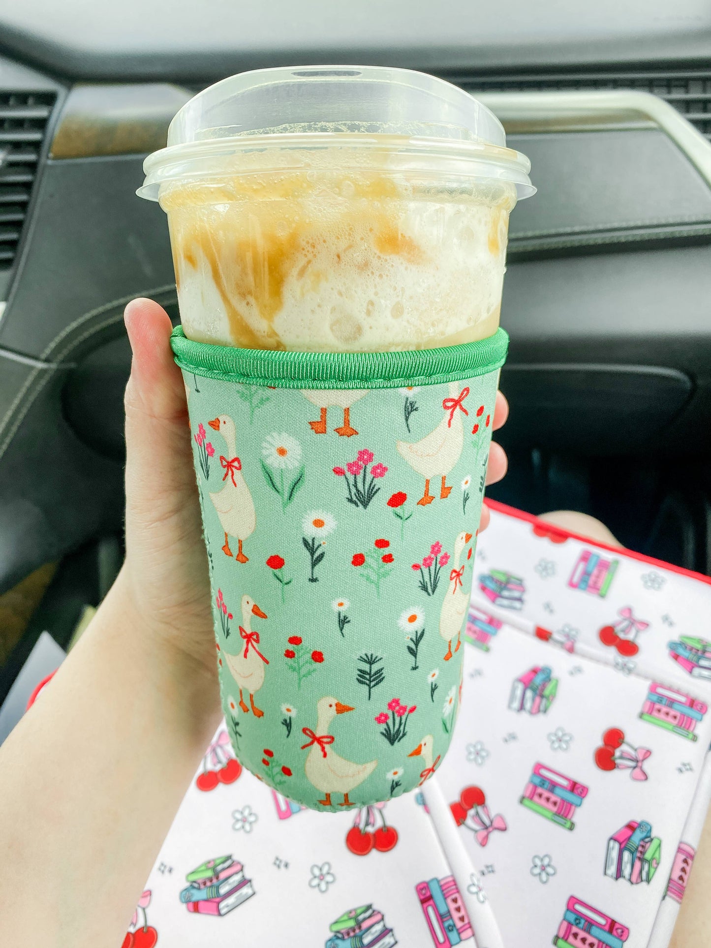 Flowery Goose - Coffee Sleeve