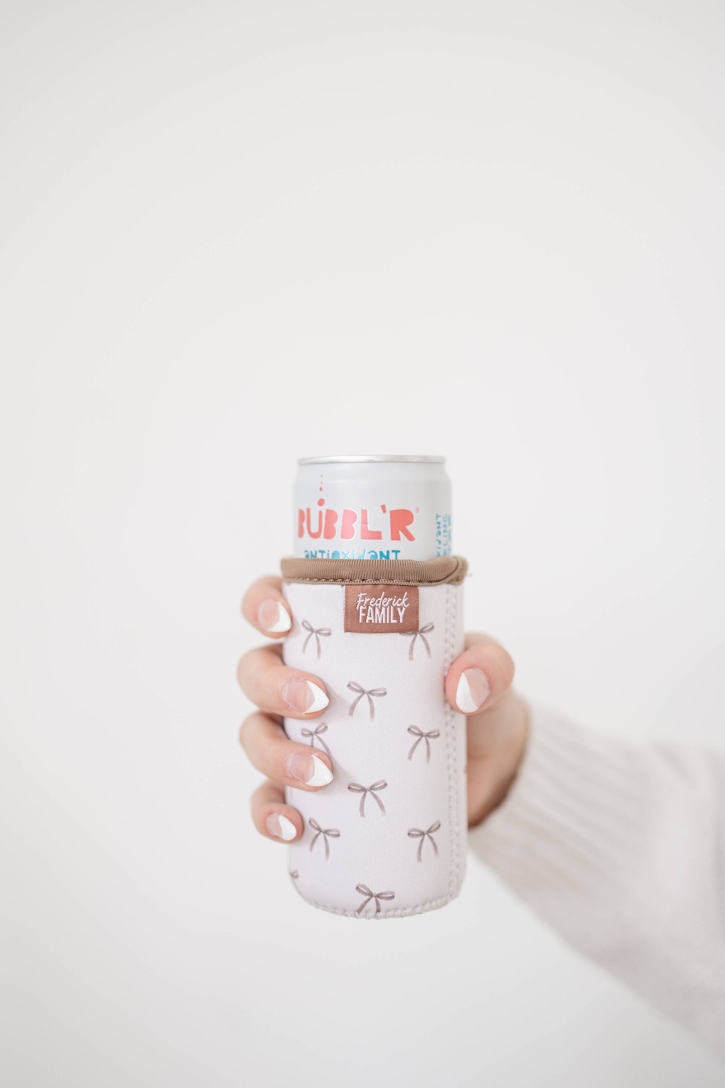 Brown Bows - Slim Can Drink Sleeves 12oz