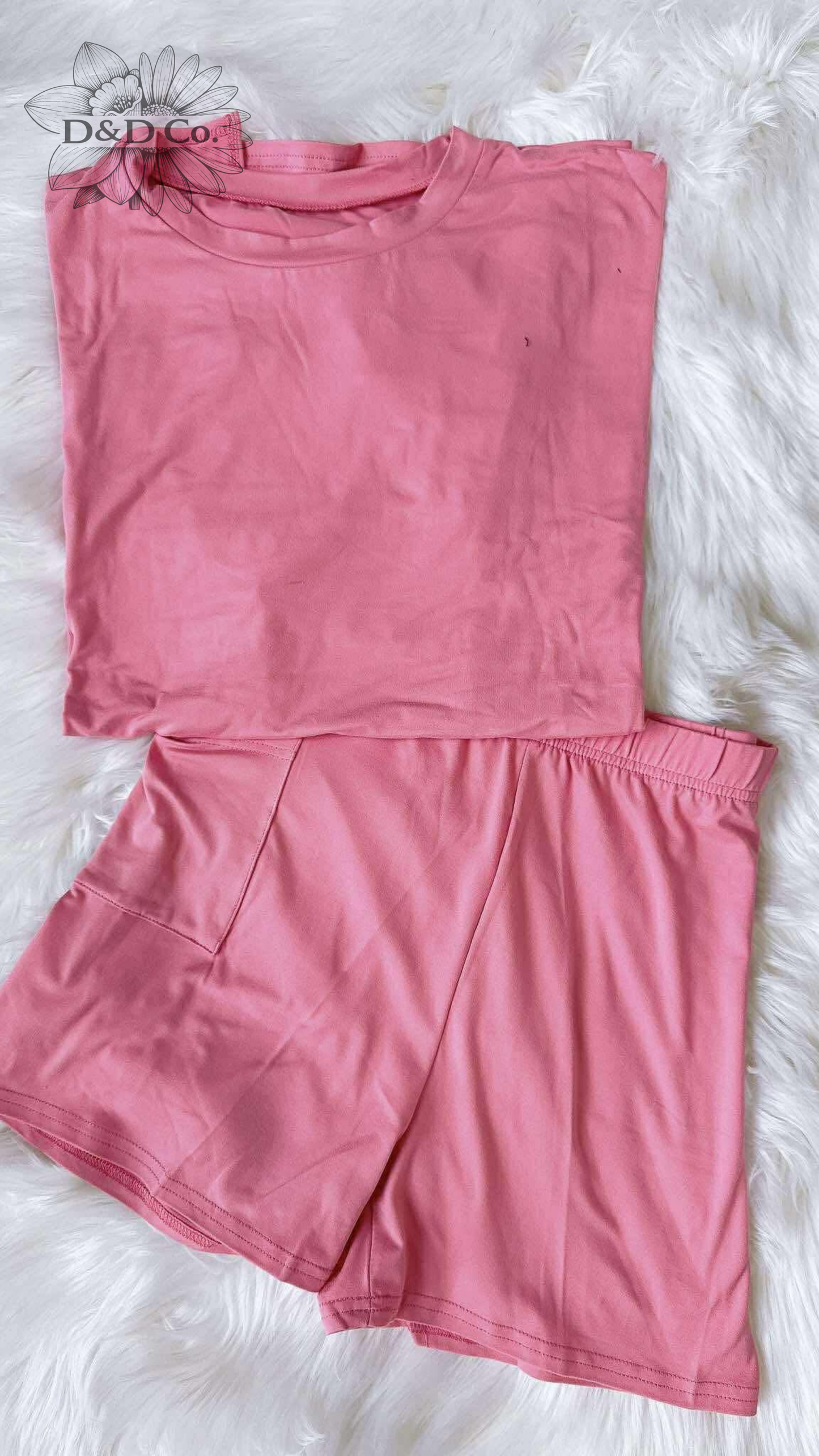 Women’s Casual T-shirt and biker shorts set
