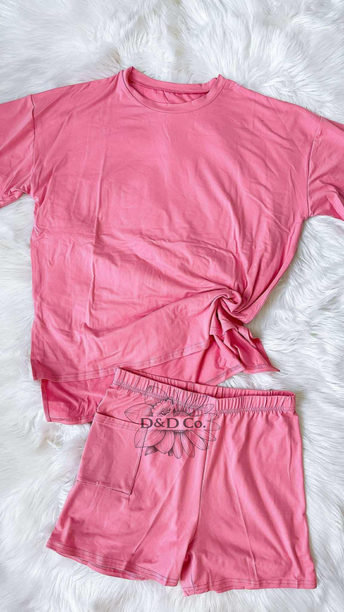 Women’s Casual T-shirt and biker shorts set